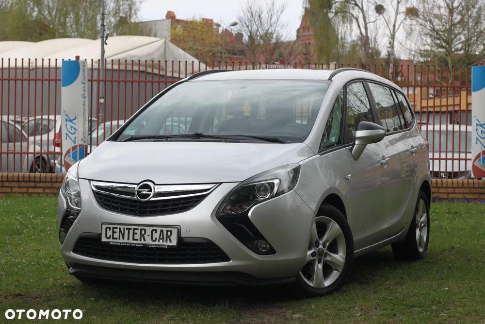 Opel Zafira - 1