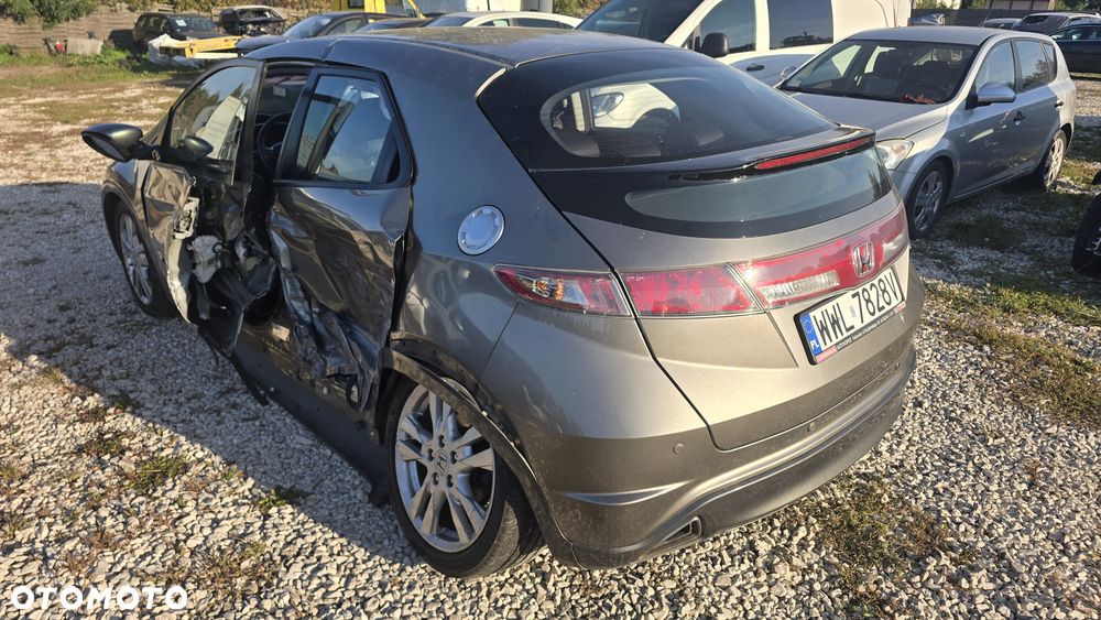 Honda Civic - 10