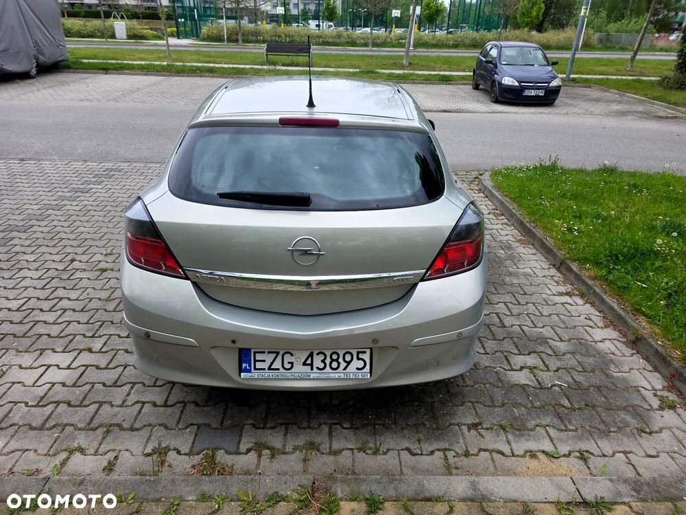 Opel Astra 1.8 Edition - 12