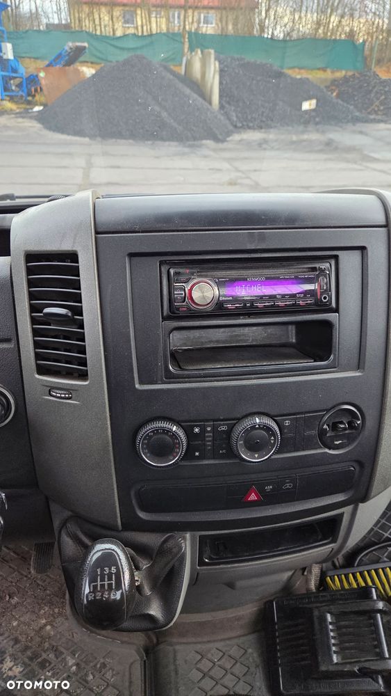 Mercedes-Benz SPRINTER 516 - 13