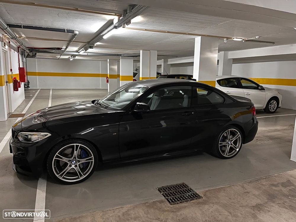 BMW M235i Auto - 11