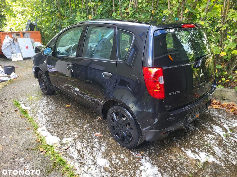 Mitsubishi Colt 1.3 Intense ASTC - 2