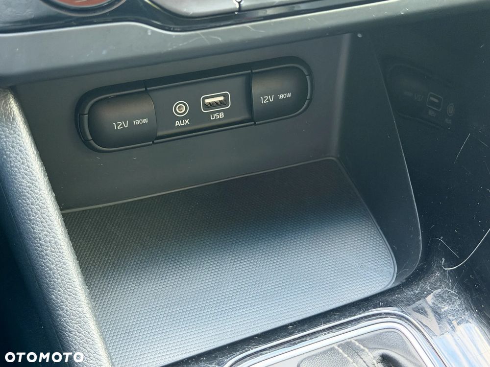 Kia Niro 1.6 GDI Hybrid XL - 16