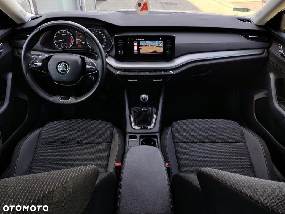 Skoda Octavia - 8