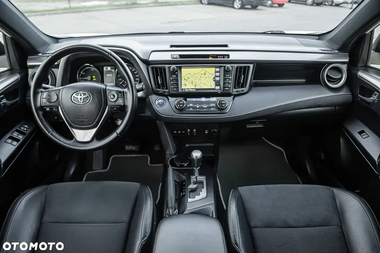 Toyota RAV4 - 28