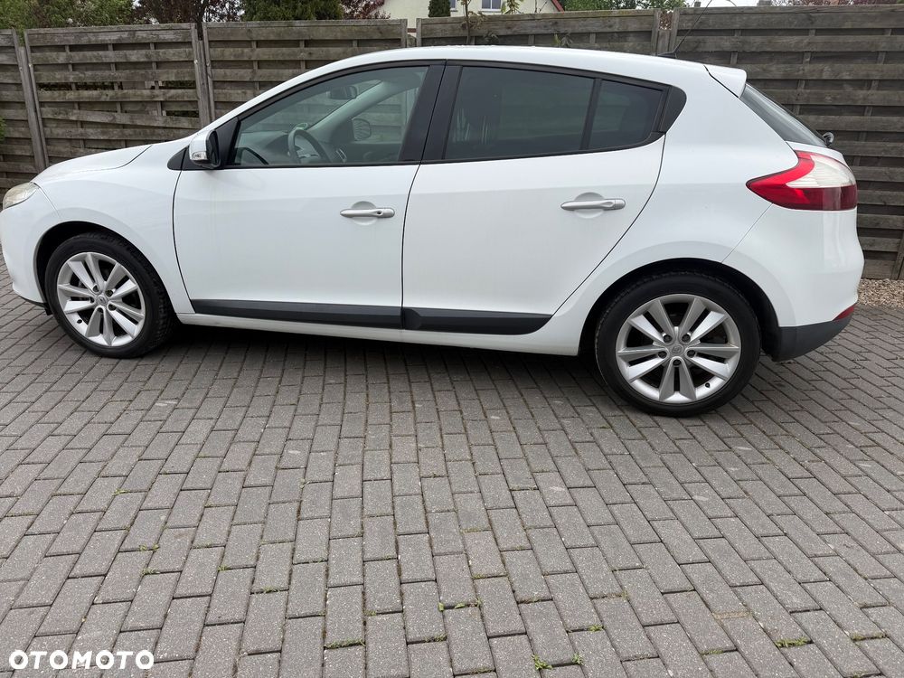 Renault Megane 1.6 16V 110 Night and Day - 3
