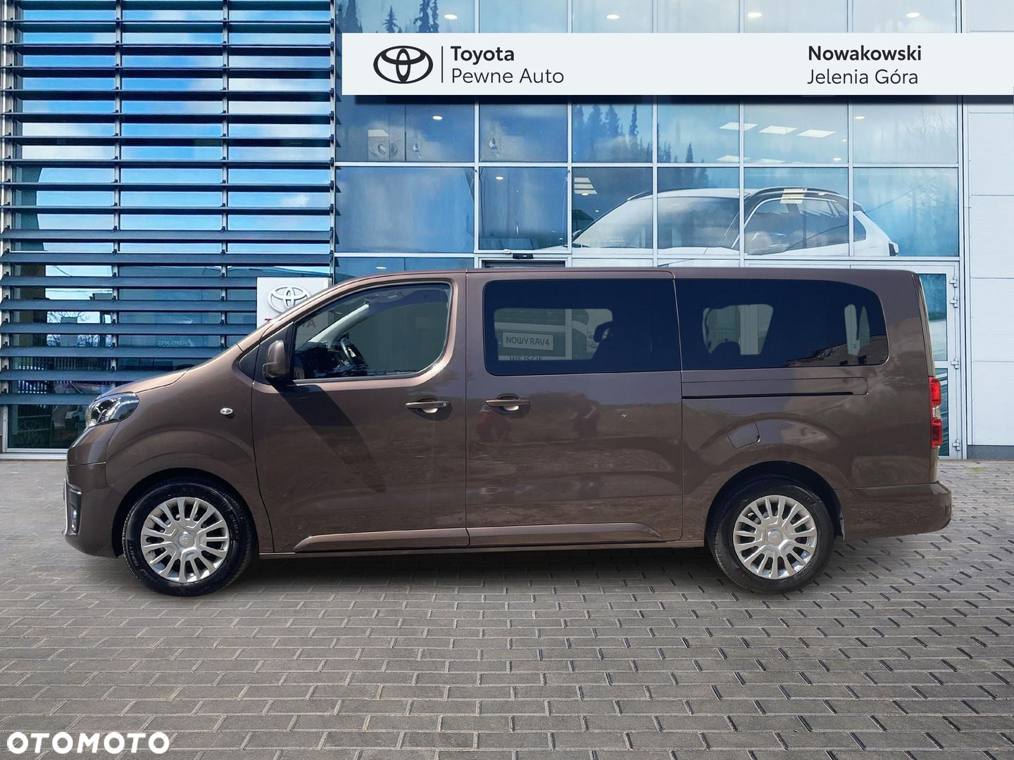 Toyota Proace Verso 2.0 D4-D Long Business - 3