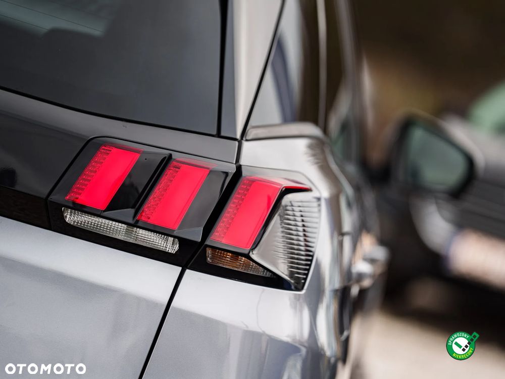 Peugeot 3008 1.5 BlueHDi Allure S&S - 12