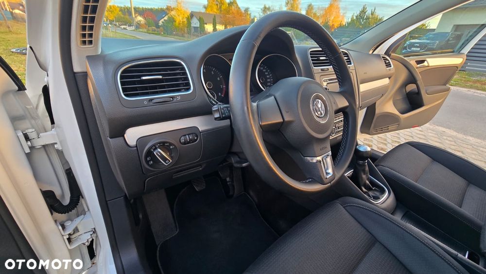 Volkswagen Golf 1.4 Team - 11
