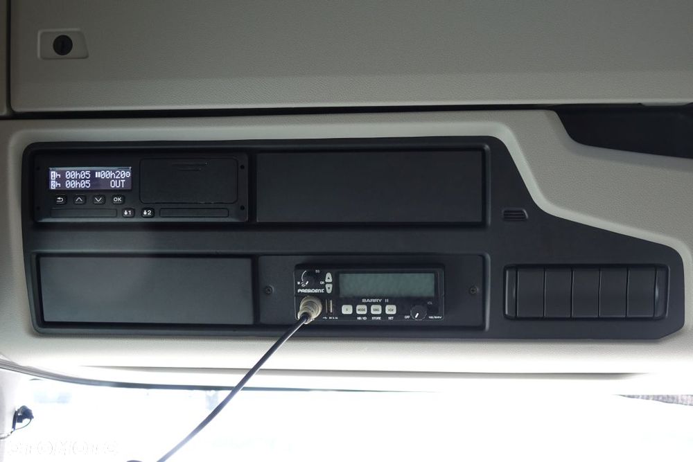 Scania S450 / EURO 6 / STANDARD / AUTOMAT / RETARDER / KLIMATYZACJA POSTOJOWA / LODÓWKA  /  2 ZBIORNIKI 700L / PO KONTRAKCIE - 28