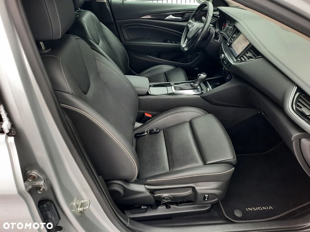 Opel Insignia 2.0 BiTurbo 4x4 Business Innovation - 15
