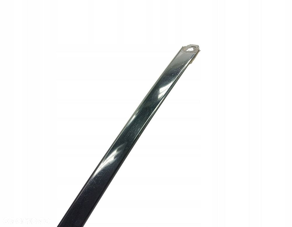 LISTWA PRAWA SZYBY CZOŁOWEJ MERCEDES C KLASA W204 C220 - 6