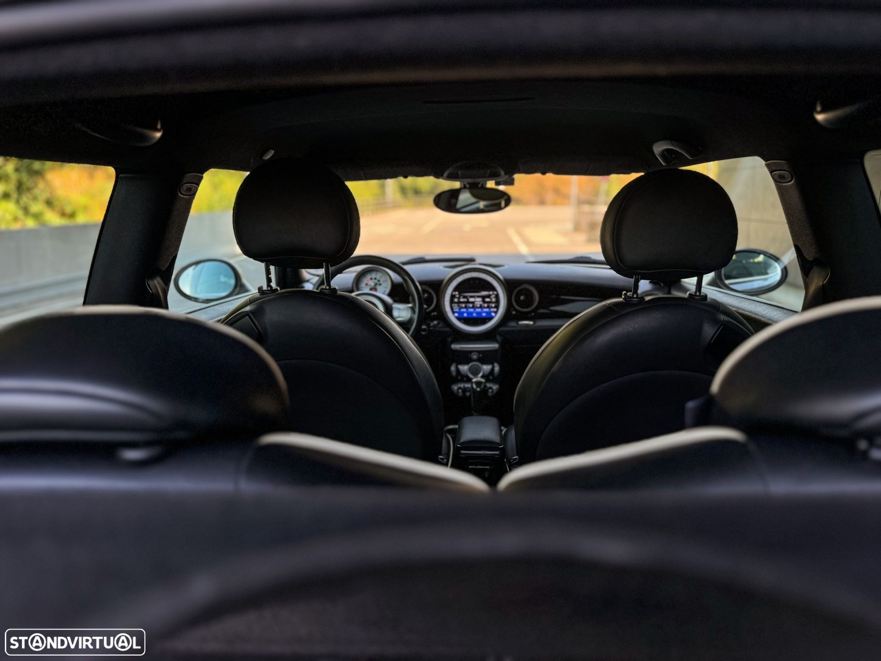MINI 3 Portas Cooper D - 37