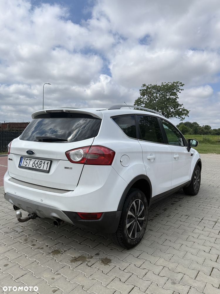 Ford Kuga - 3