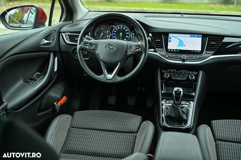 Opel Astra Sports Tourer 1.2 Turbo Elegance - 8