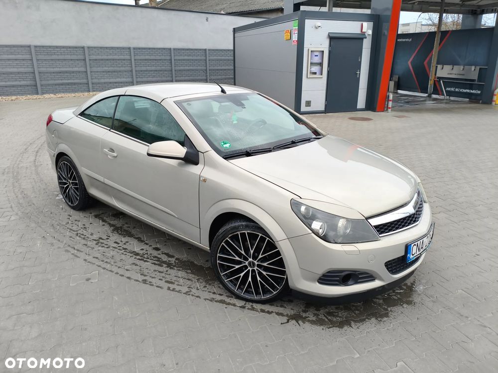 Opel Astra 2.0 T Sport - 8