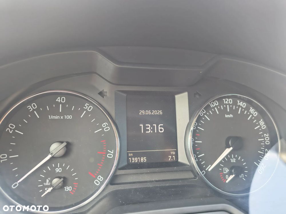 Skoda Octavia 1.4 TSI Joy - 6