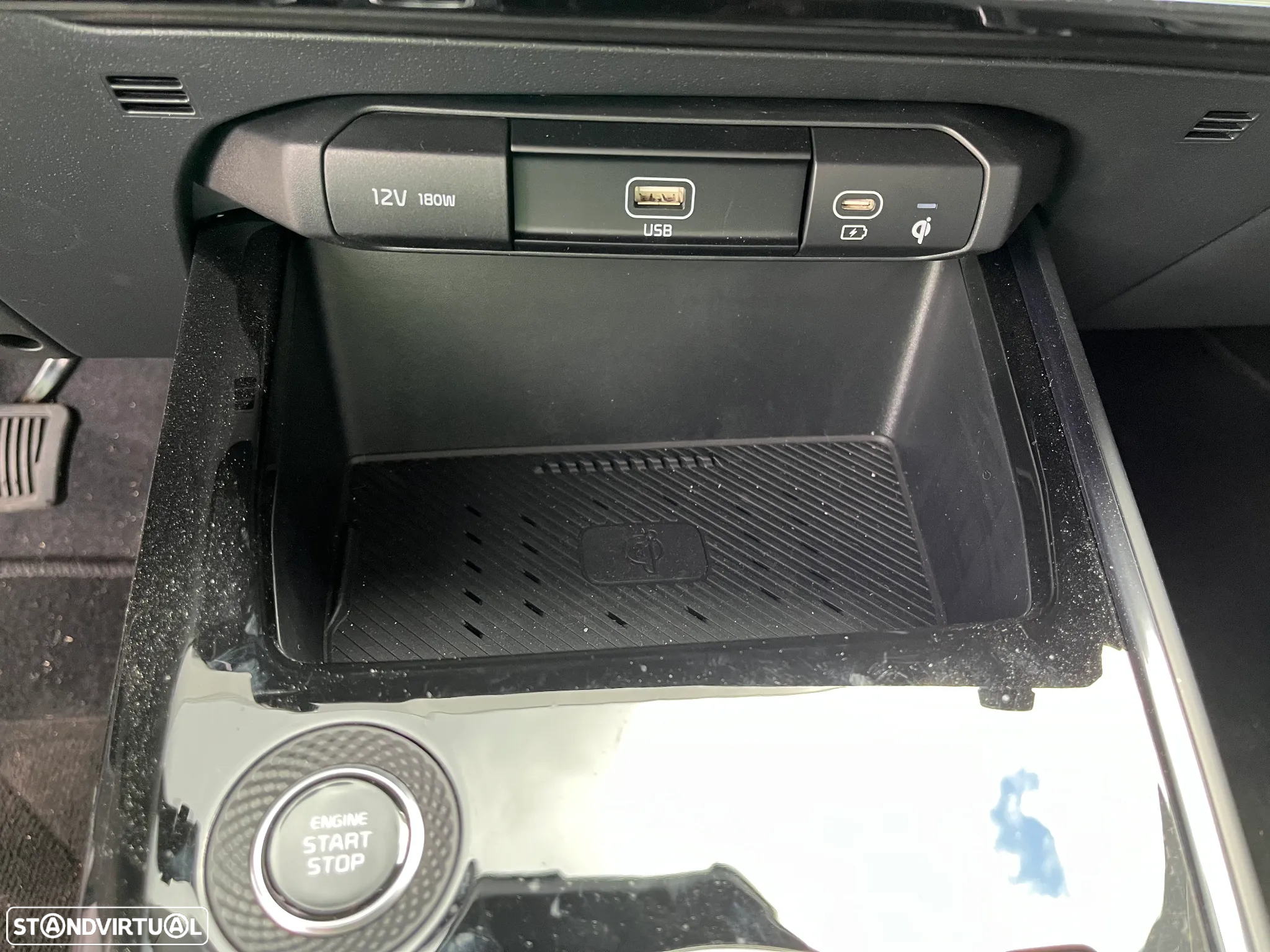 Kia Niro 1.6 GDi HEV Tech - 12