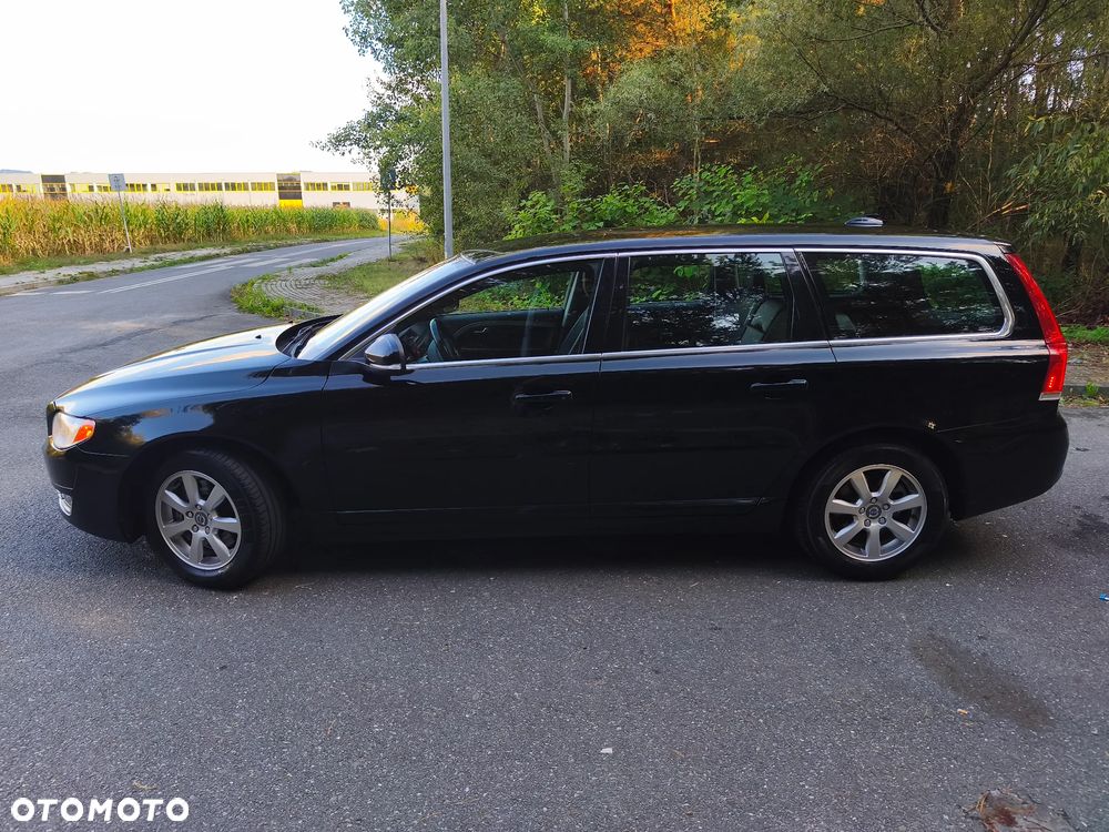 Volvo V70 D3 Momentum - 3
