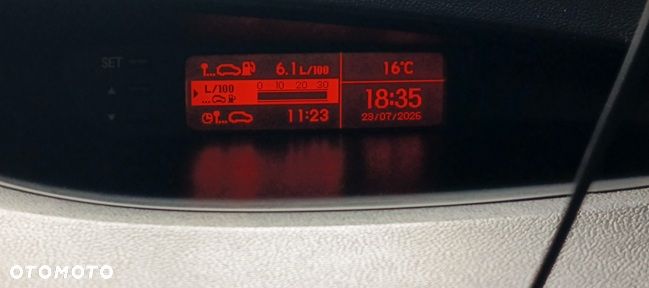 Hyundai i20 - 23