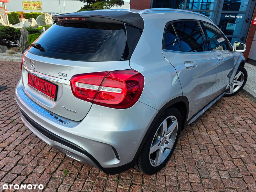 Mercedes-Benz GLA 220 CDI 4Matic 7G-DCT AMG Line - 7
