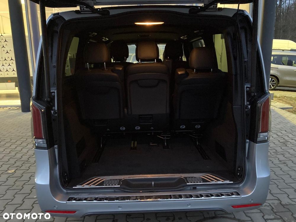 Mercedes-Benz EQV - 13