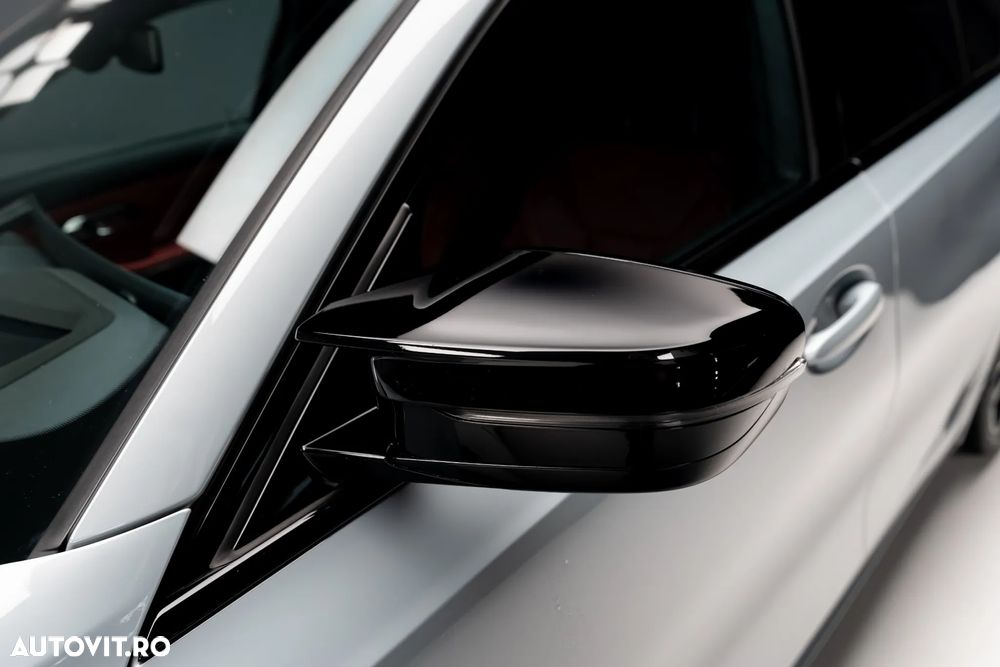 BMW M3 M340i xDrive - 16