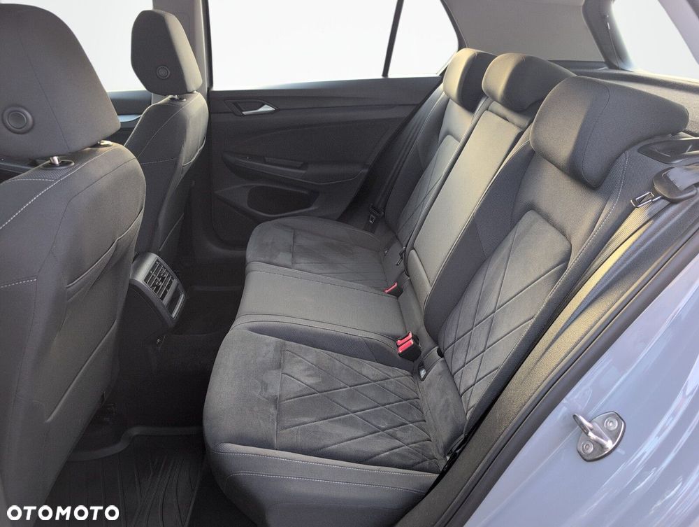 Volkswagen Golf 1.5 TSI EVO Life - 11