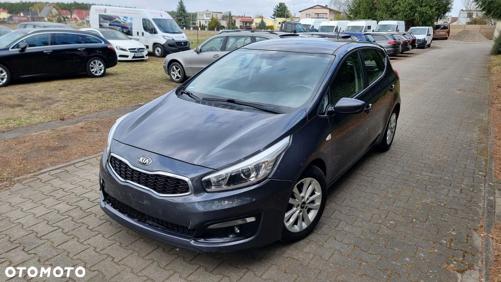 Kia Ceed 1.4 Smart Plus - 3