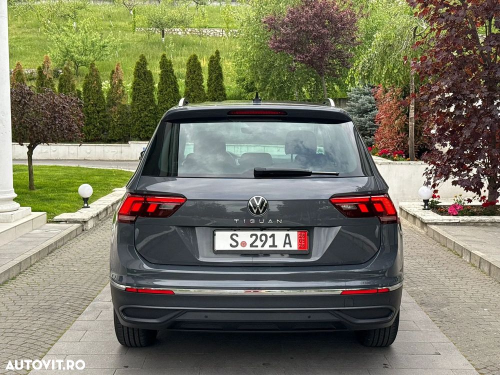 Volkswagen Tiguan - 27