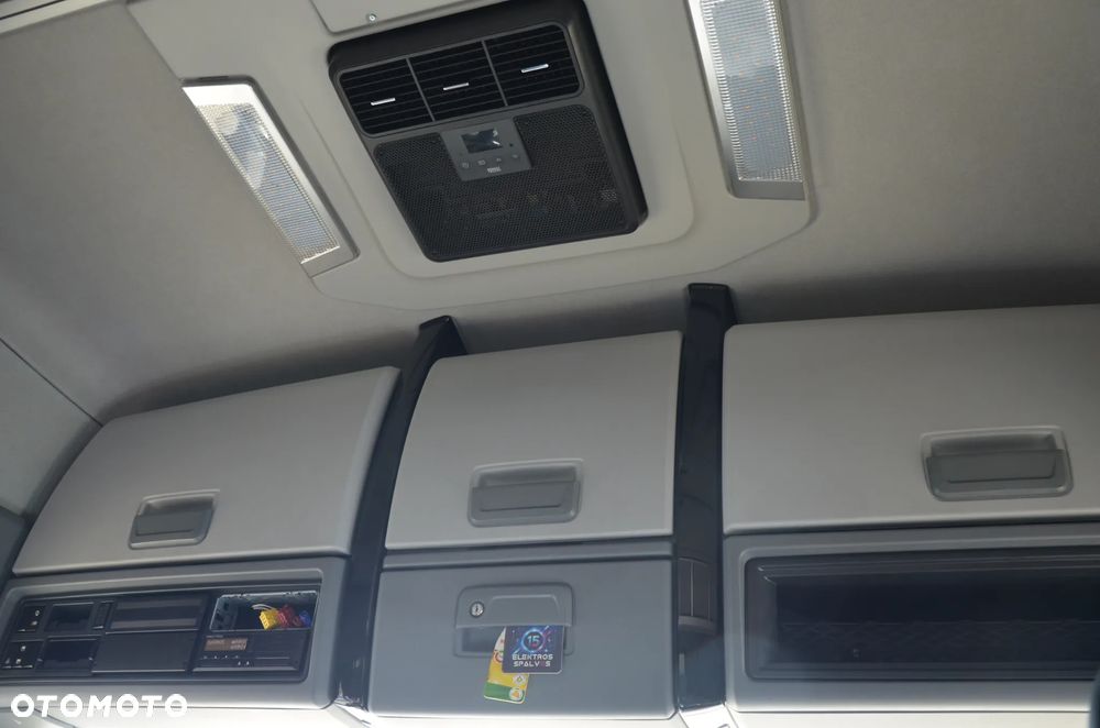 Renault T 480 HIGH NEW 2023r. KLIMA P. FULL LED ACC PÓŁSKÓRY NAVI WAGA DE 1604 - 27