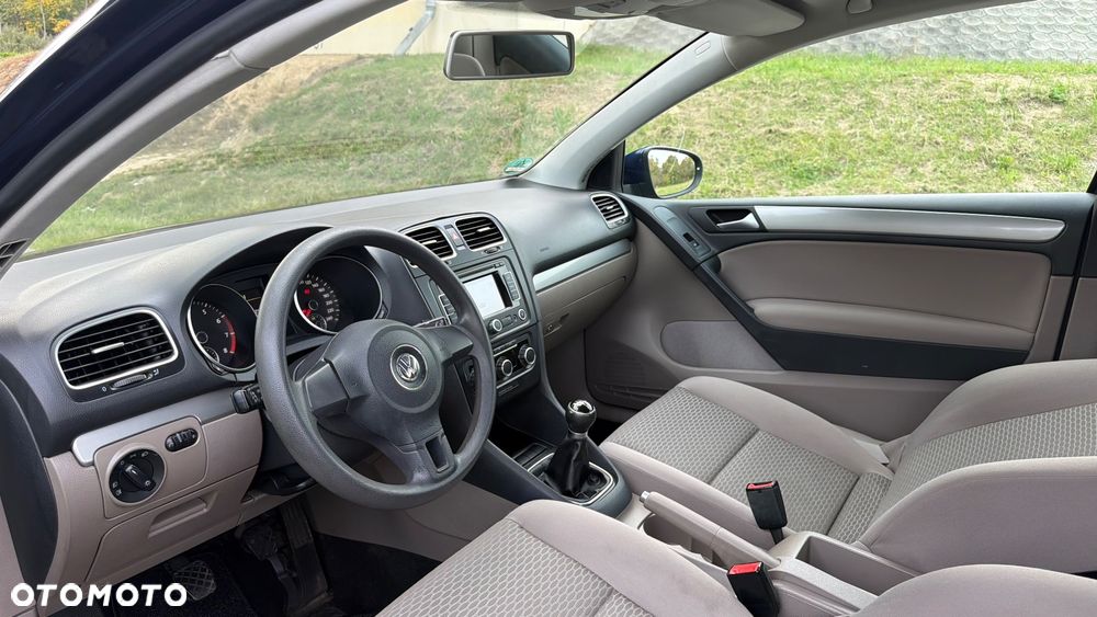 Volkswagen Golf - 15