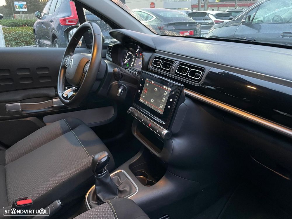 Citroën C3 1.2 PureTech Shine - 14