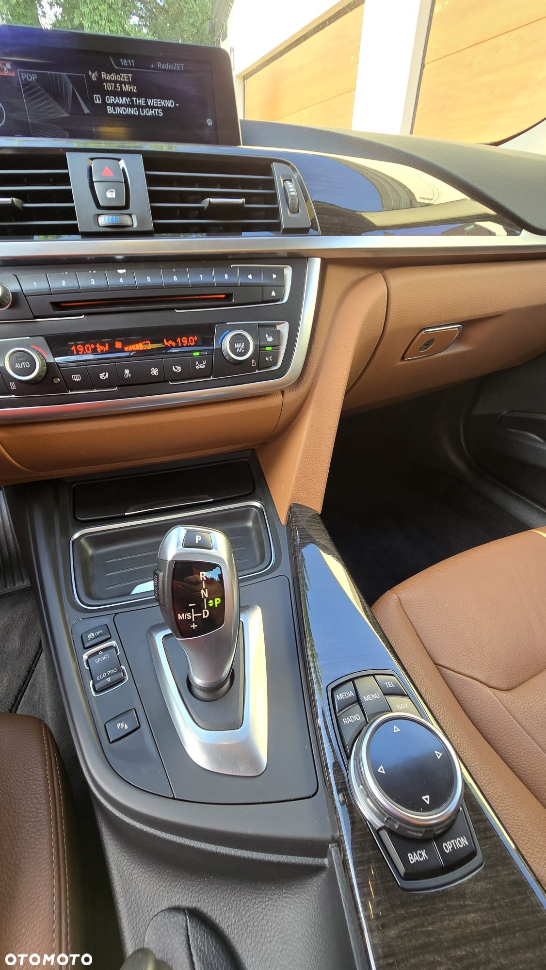 BMW Seria 3 335i xDrive Luxury Line - 20