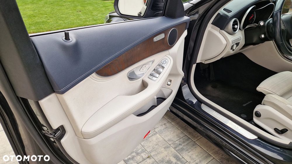 Mercedes-Benz Klasa C 220 (BlueTEC) d 7G-TRONIC - 29