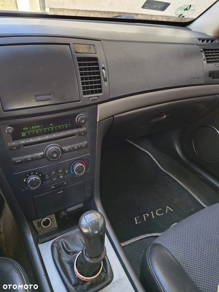 Chevrolet Epica - 8