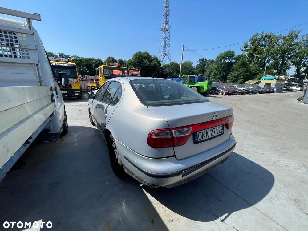 SEAT TOLEDO NA CZĘŚCI!!! Kolor: LB7Z - 4
