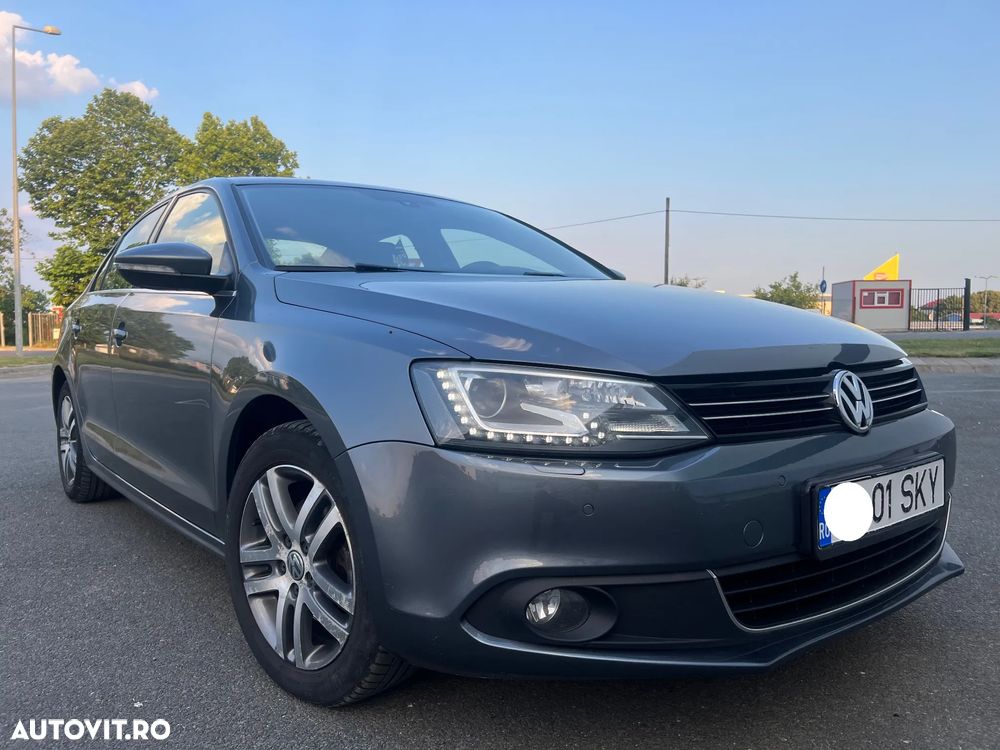 Volkswagen Jetta 1.6 TDI CR DPF Highline - 3