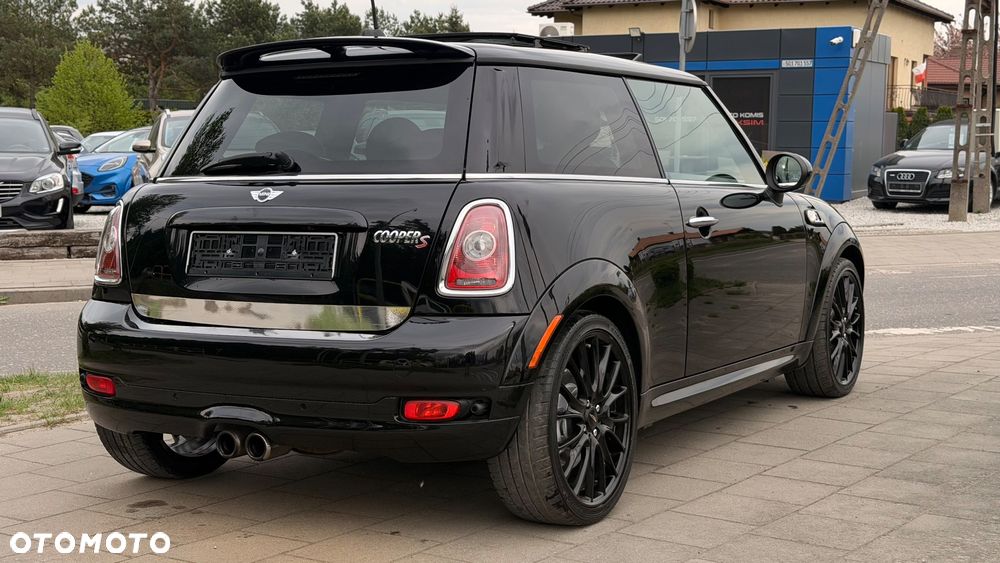MINI Cooper S 50 Camden - 4