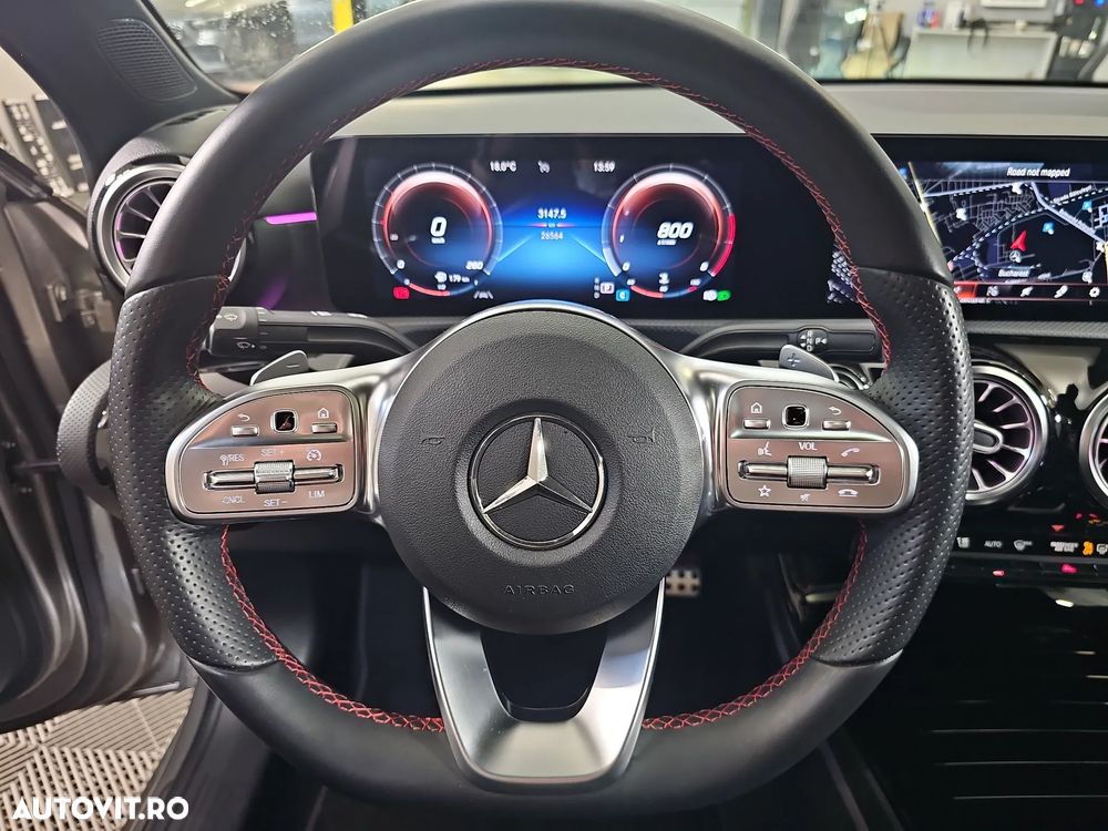 Mercedes-Benz A 200 Sedan 7G-DCT AMG Line - 16