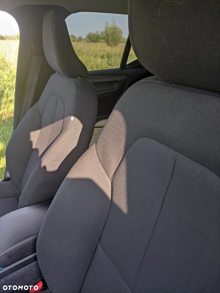 Volvo XC 40 - 19