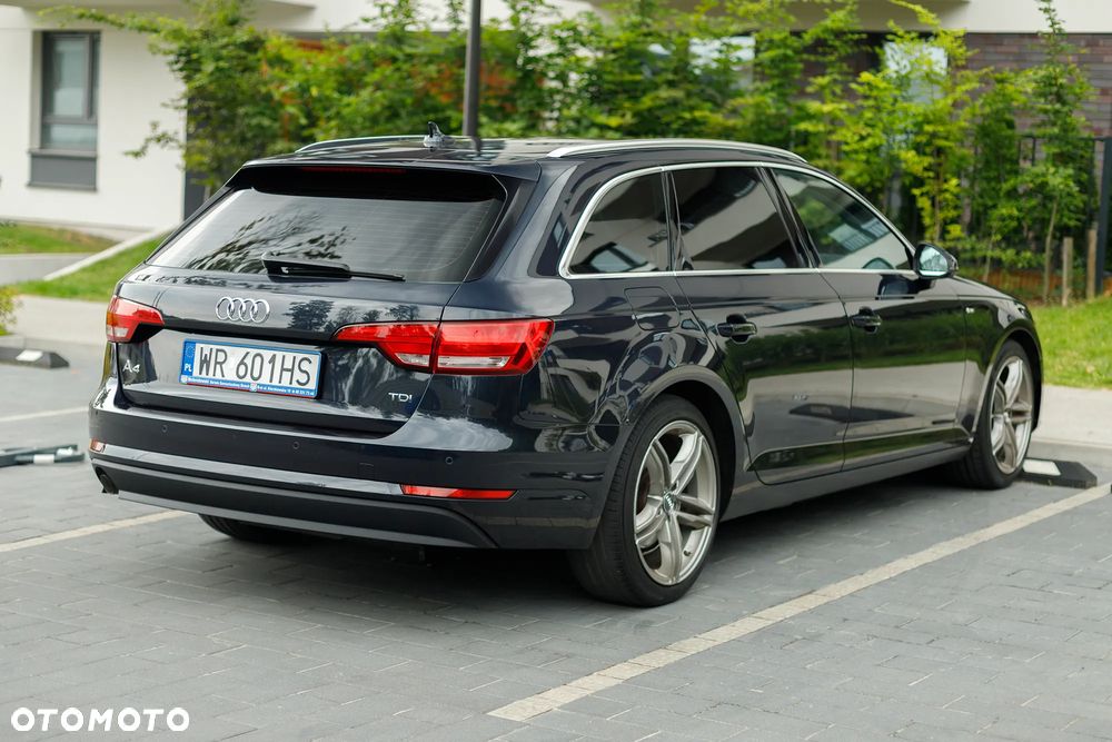 Audi A4 Avant - 14