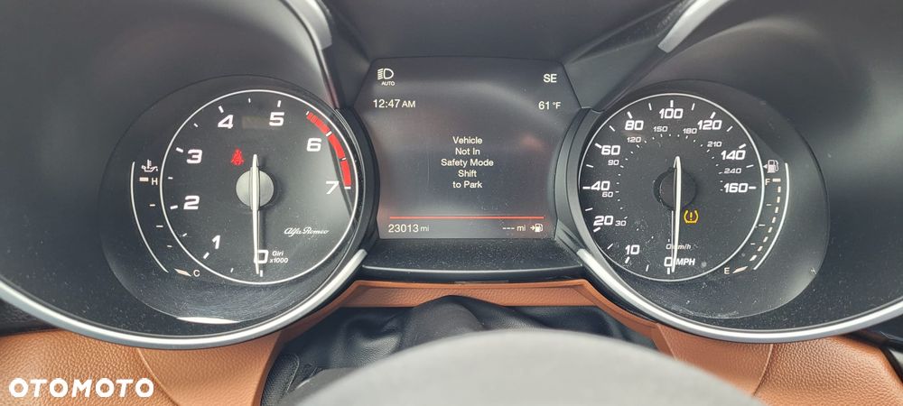 Alfa Romeo Giulia 2.0 Turbo TI Q4 - 7