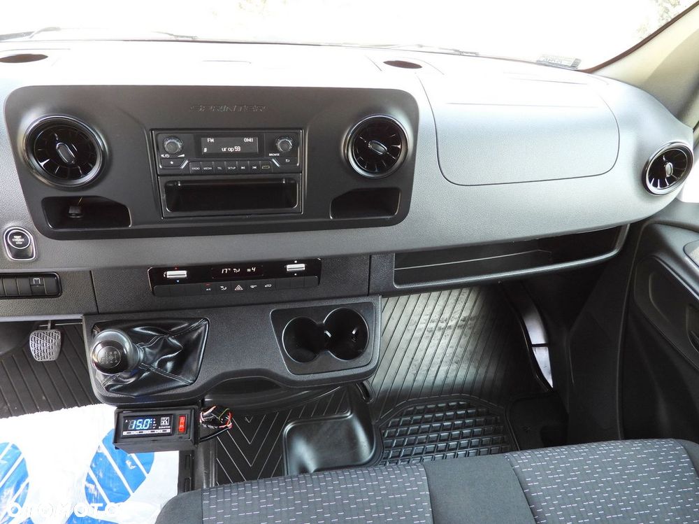 Mercedes-Benz SPRINTER 316 CHŁODNIA KONTENER 0*C WINDA 8 PALET TEMPOMAT PNEUMATYKA KLIMATYZACJA  160KM - 33