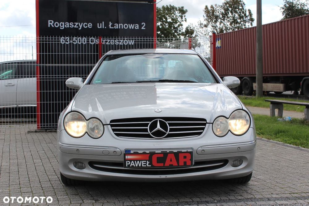 Mercedes-Benz CLK - 3