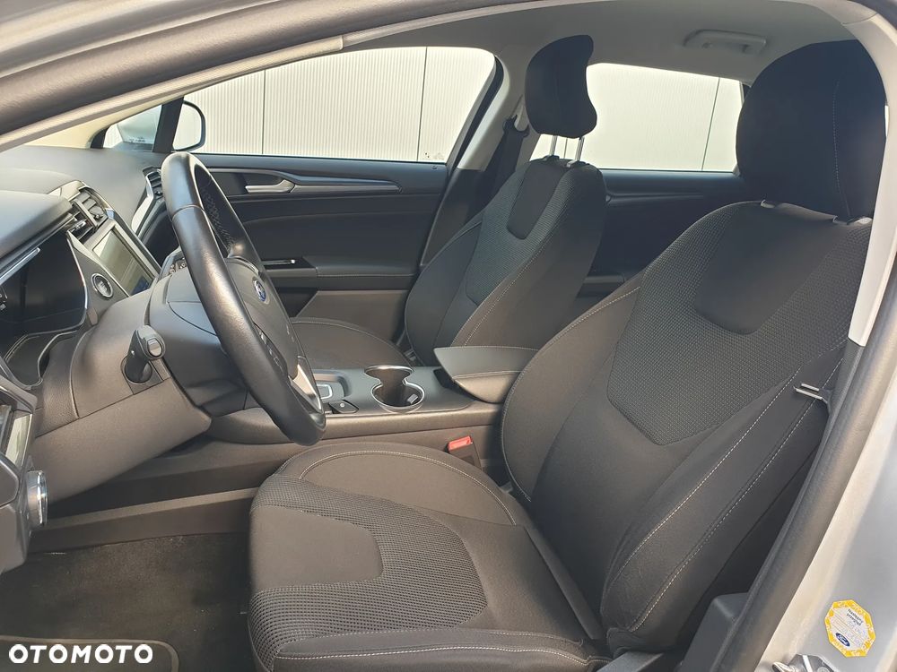 Ford Mondeo 2.0 EcoBlue Titanium - 13