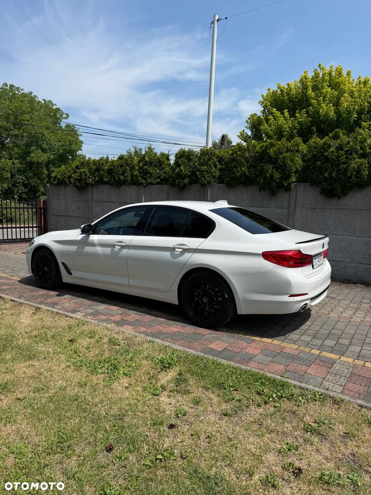 BMW Seria 5 530i M Sport sport - 11