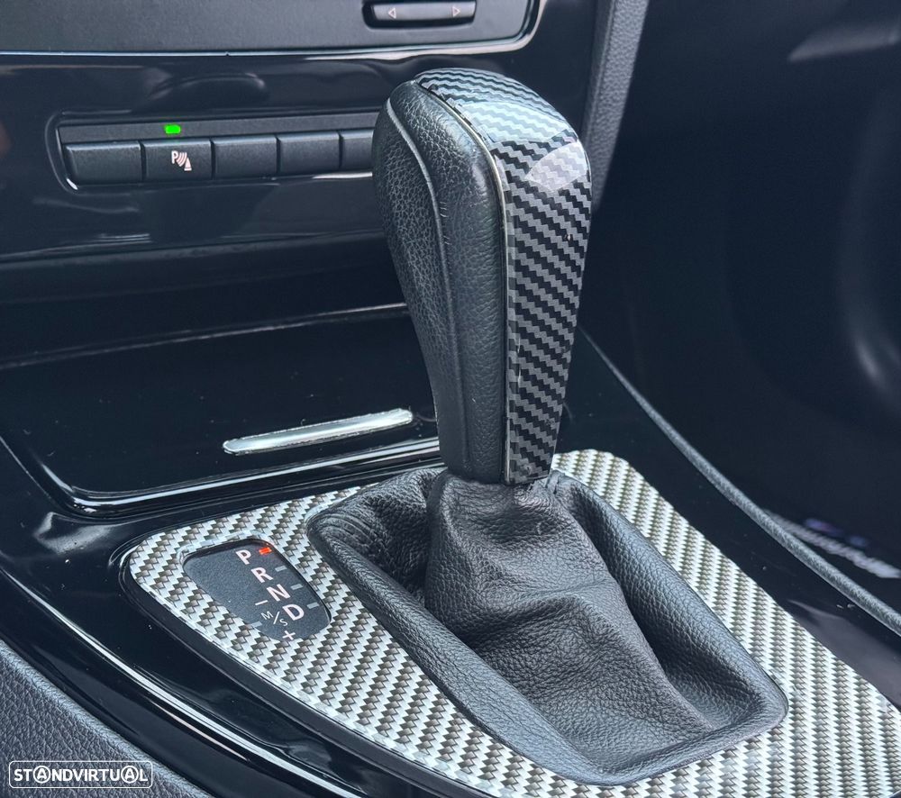 BMW 320 d Auto Pack M - 12