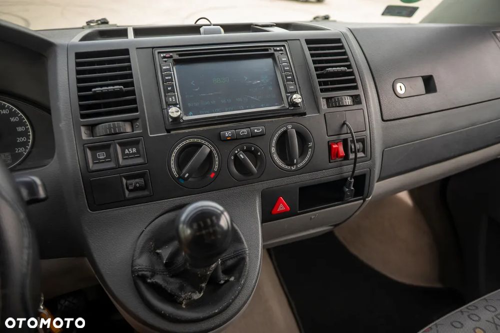 Volkswagen Caravelle L1 Comfortline Goldenline - 22