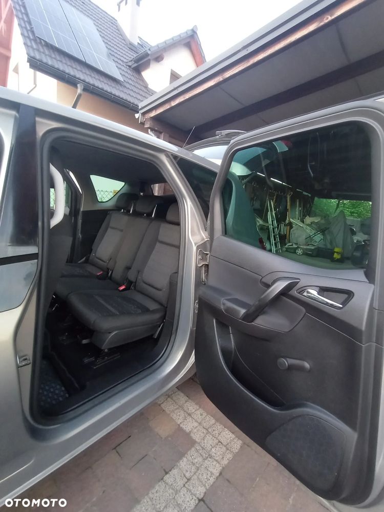 Opel Meriva - 17